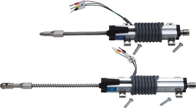 How to calculate the accuracy of the wire-drawn displacement 